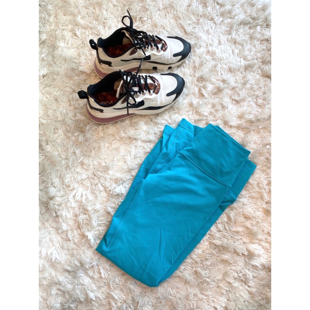 Lululemon Wunder Under 7/8 leggings - Sz. 6